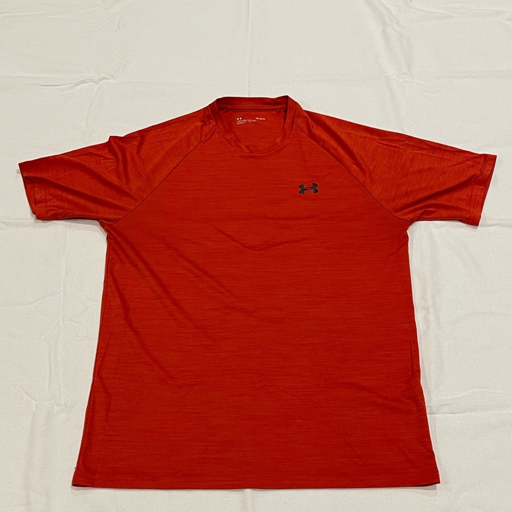 Large, Under Armour Dri-Fit Short sleeve shirt